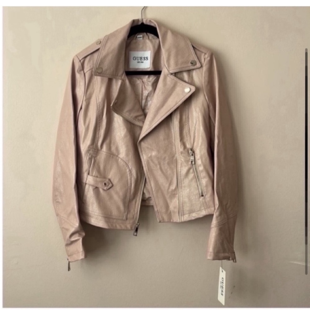 Guess Faux Leather Crop Blush Pink Moto Jacket NWT

1 small
1 large - Picture 7 of 8